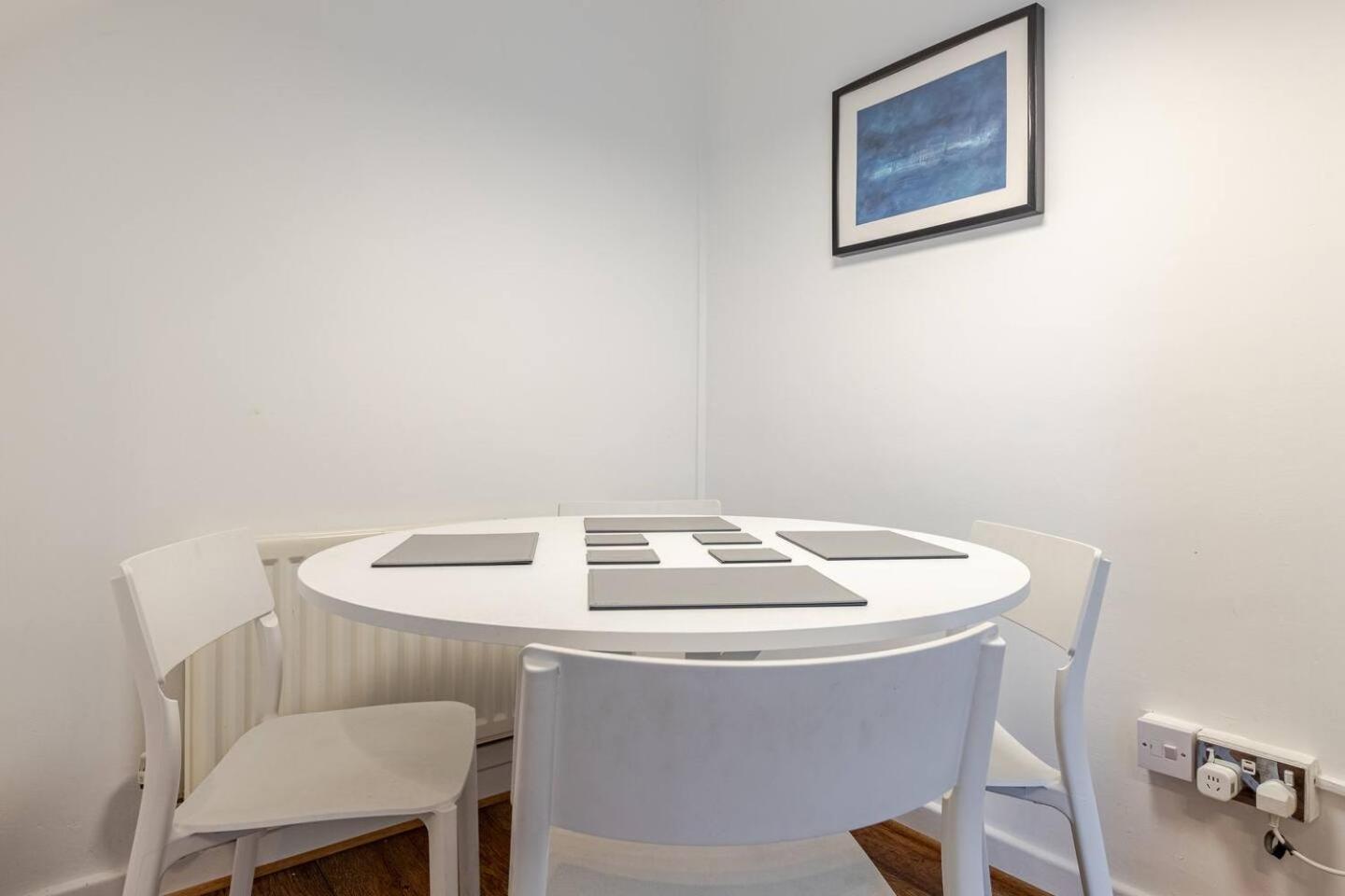 Charming 2-Bed Garden Flat Daire Londra Dış mekan fotoğraf